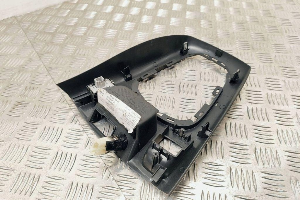 фото №8, Рамка переключения передач renault grand scénic iii jz0/1_ 969330001r 1.6l