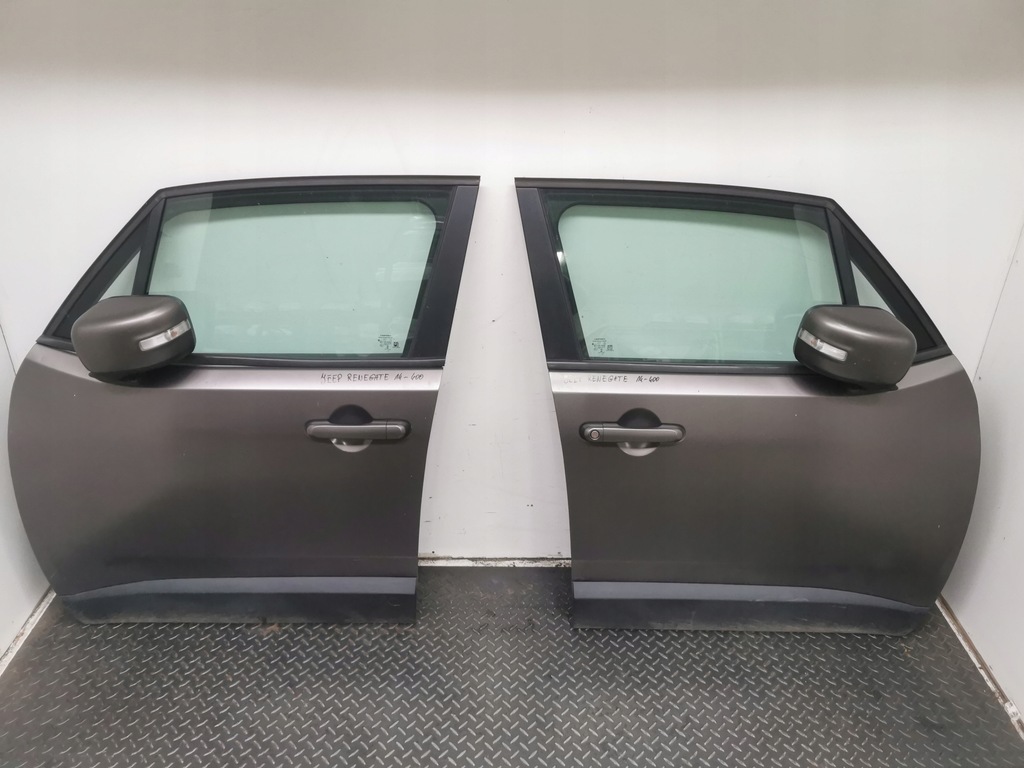 фото №3, Двері правий перед jeep renegade 14 - 400