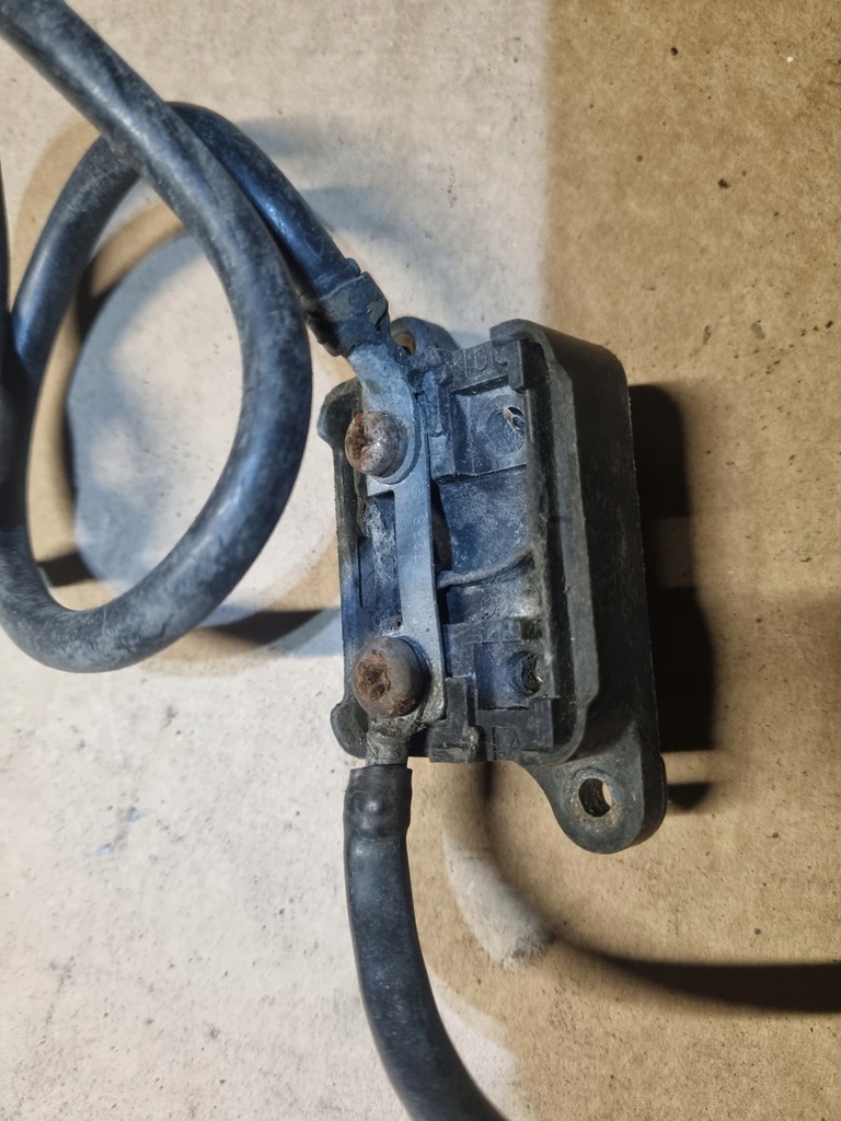 фото №4, Коробка предохранитель mercedes w123