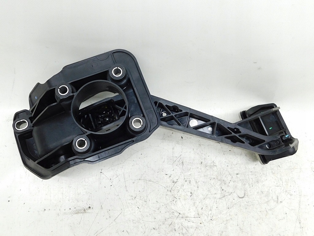 фото №3, Педаль тормоза автоматическая коробка передач - alfa romeo stelvio eu