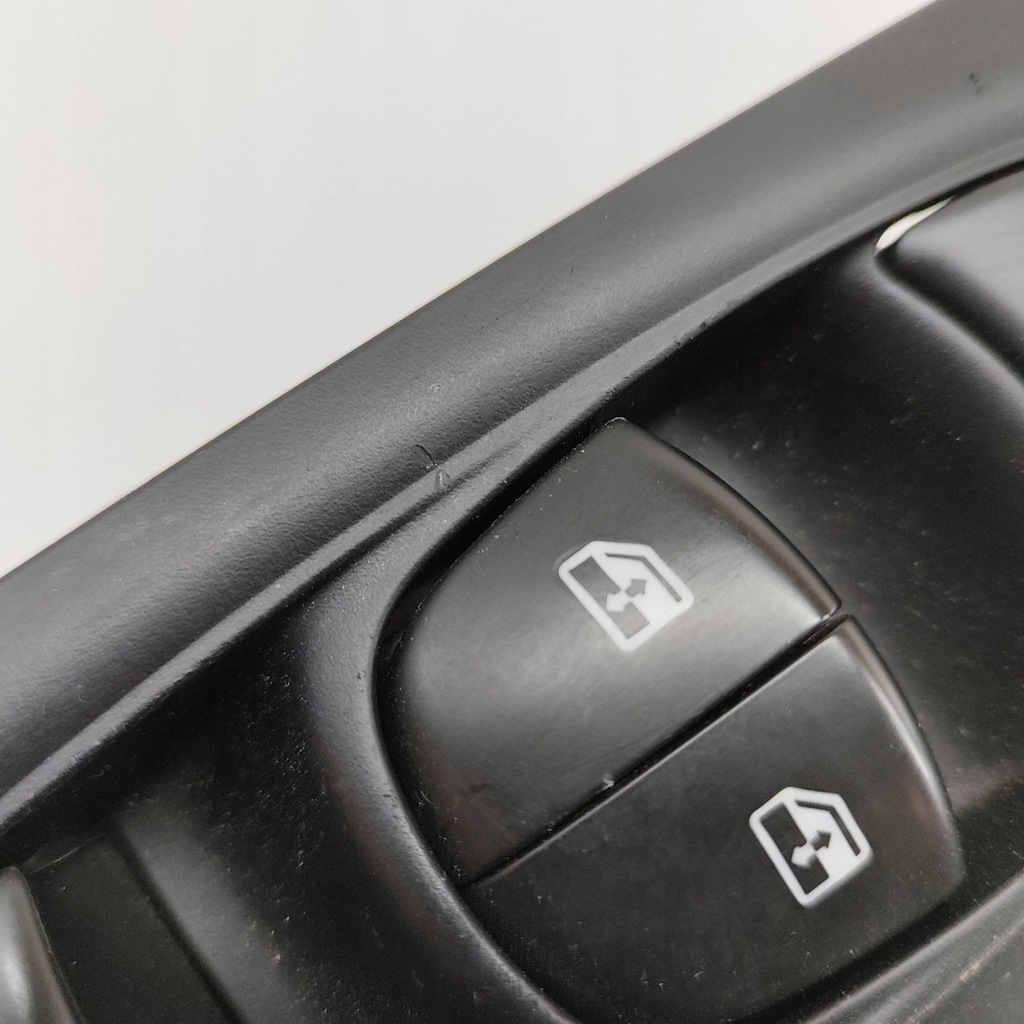 фото №9, Nissan qashqai 2017 перед сторона ліва кнопки вікон