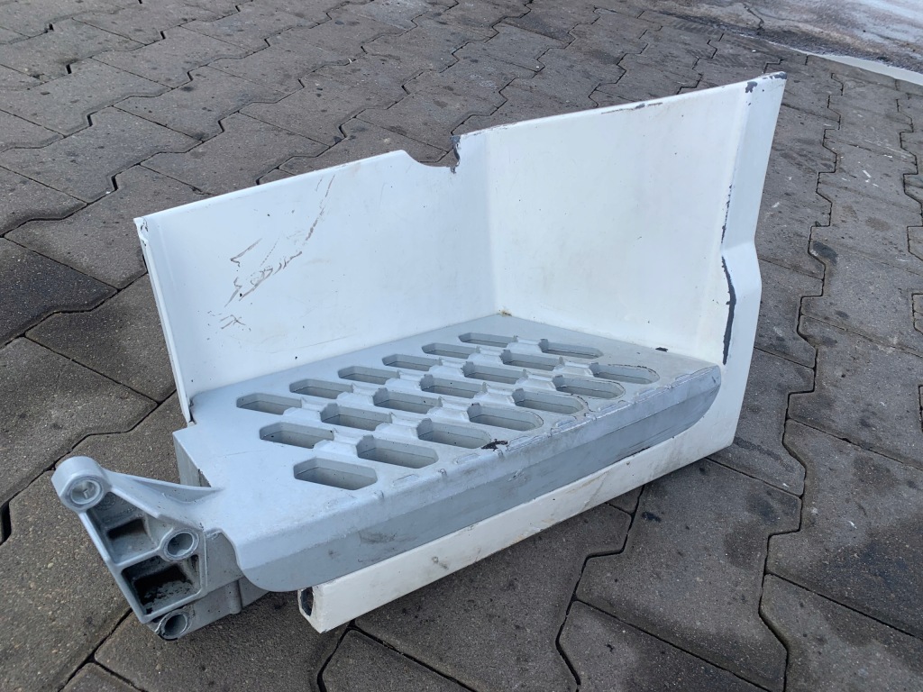 фото №3, Підніжка лівий підніжка нижня оригінал volvo fh 4