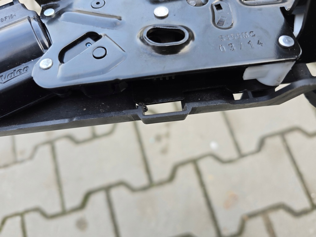 фото №6, Замок задній кришки bmw z4 e89 7354924