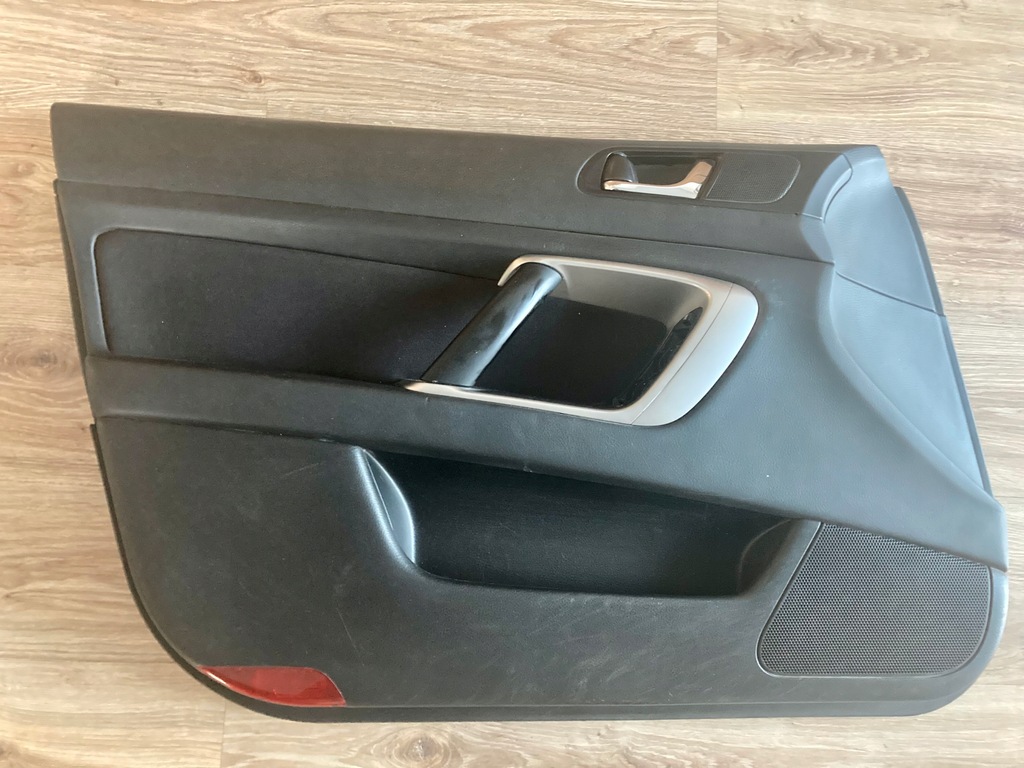 фото №1, Обшивка дверь левый перед subaru legacy iv