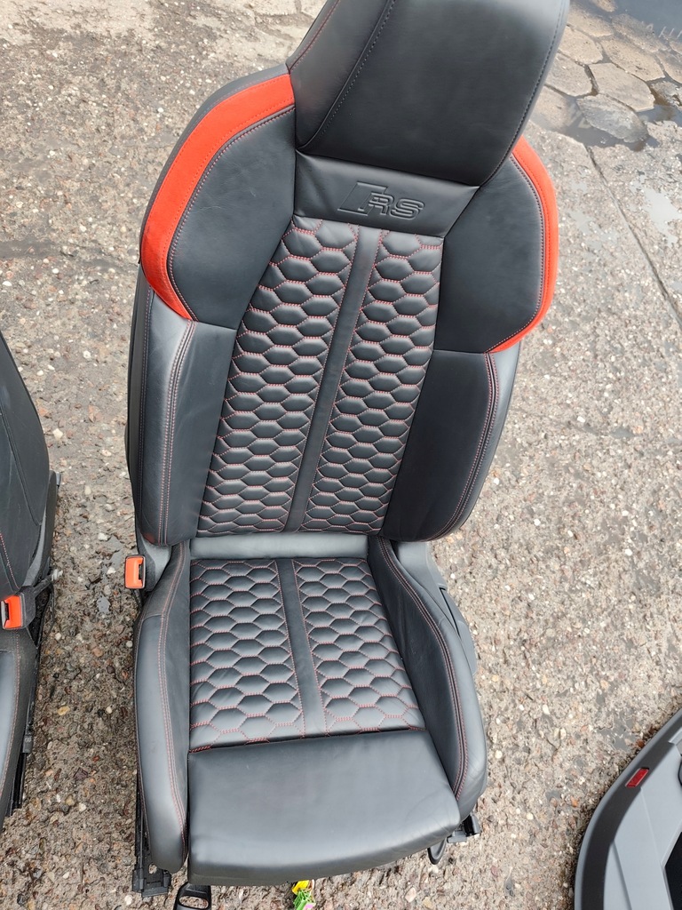фото №10, Audi rs3 8y сиденья заднее сиденье обшивки europa комплект