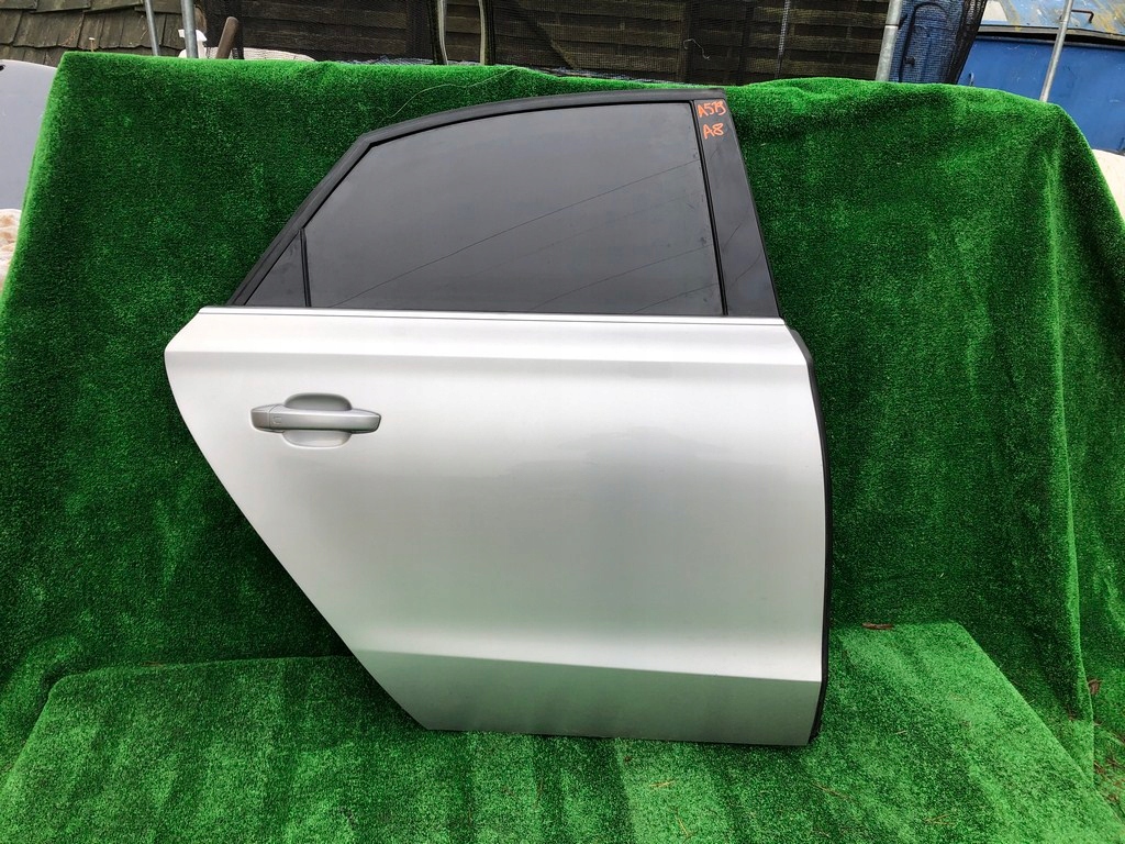 фото №1, Audi a8 s8 d4 двері праве задня задні