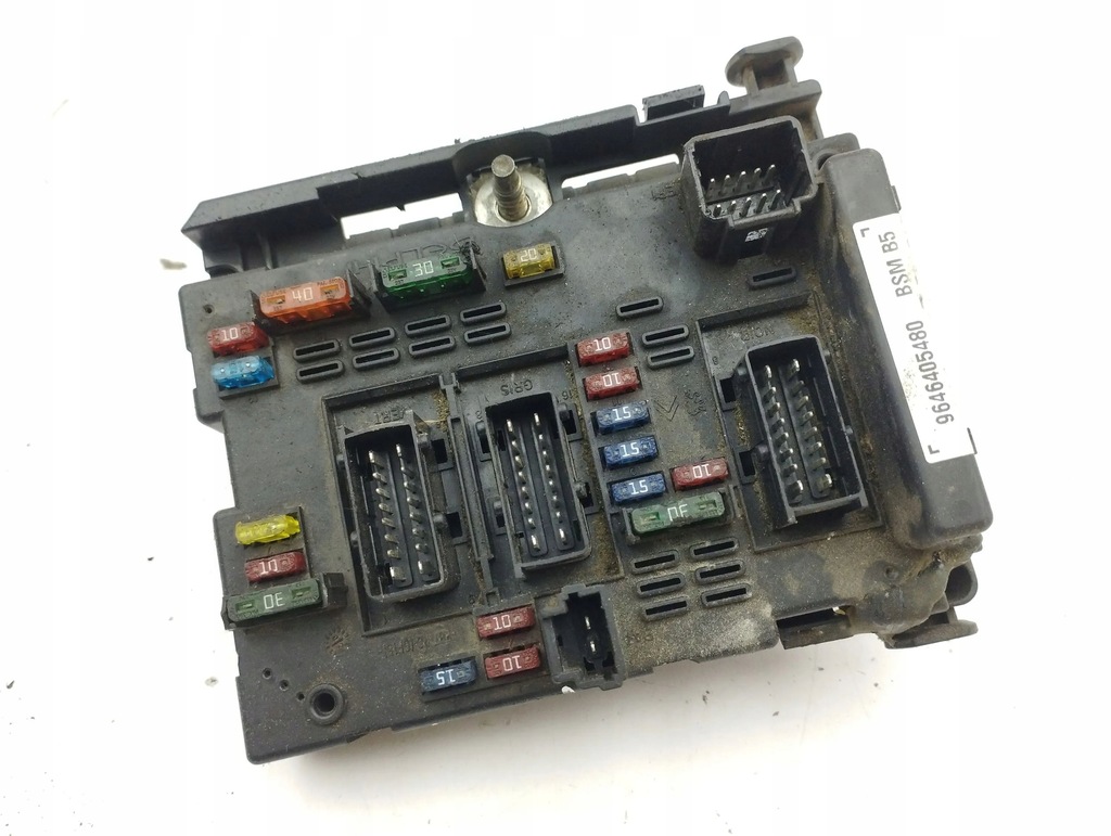 фото №1, Lancia phedra 2002 рамка / модуль предохранителей