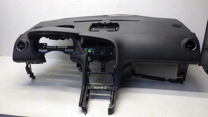 фото №9, Панель приладів панель приладів подушка безпеки водія пасажира ремені демонтаж проекційний дисплей peugeot 3008 i