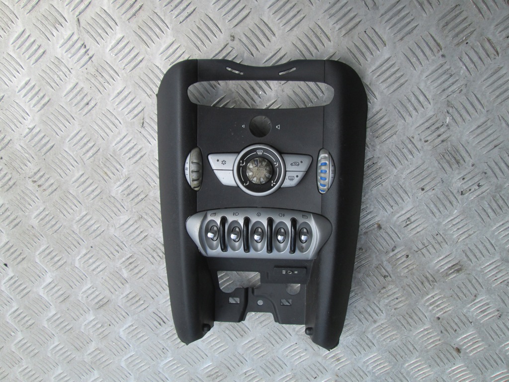 фото №1, Панель обдув кондиционера переключатель cooper r56