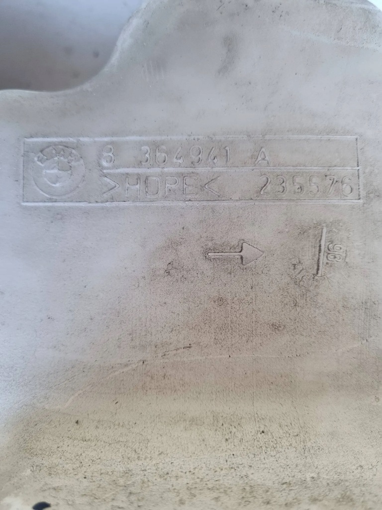 фото №8, Bmw 5 e39 бачок омивача помпа 8364941