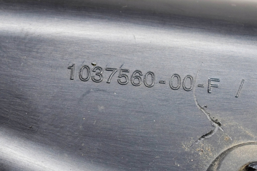 фото №6, Tesla model x датчик szczypania задних левых дверь 1037560-00-f 2020