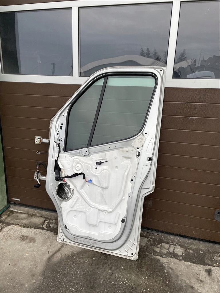 фото №8, Двері праве передні renault master iii 3 iv 4 сріблястий teknh 10-23 rok