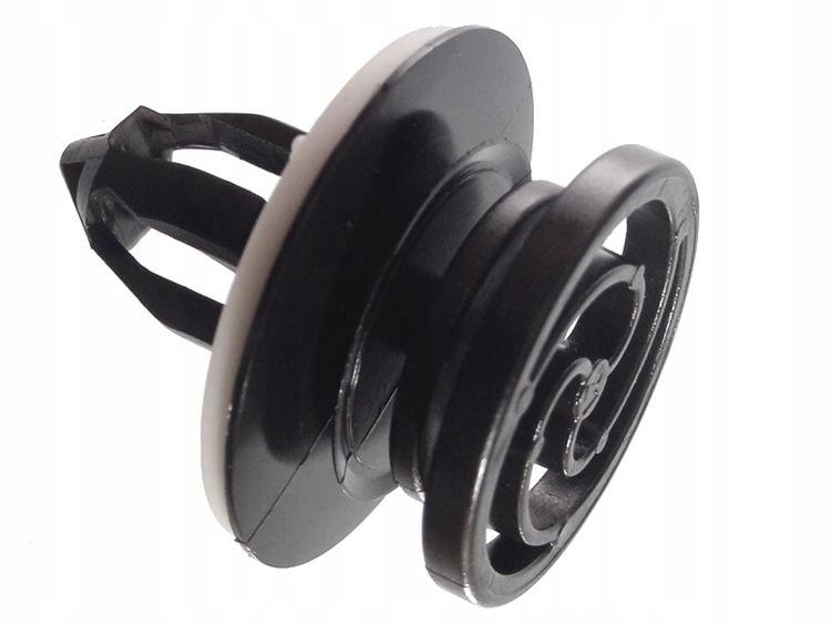 фото №1, 10x audi a4 b6 b7 rs4 клипса 10 обивка дверь cz