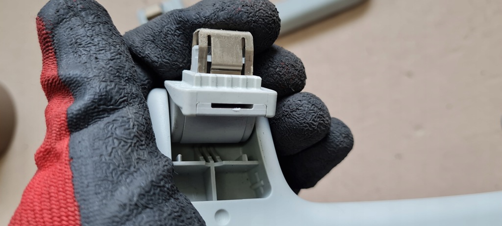 фото №7, A6 c7 4g ручка кронштейн потолочный левая правая перед a7 4g