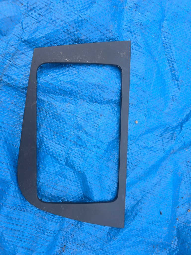 фото №1, Захист панелі консолі рамка радіо europa 1p1858071a seat leon ii 10r