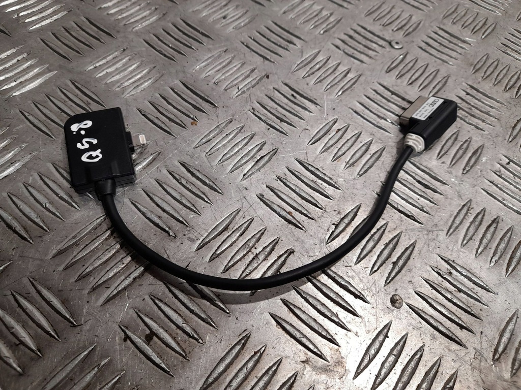 фото №1, Audi q5 sq5 2010 роз'єм ipod