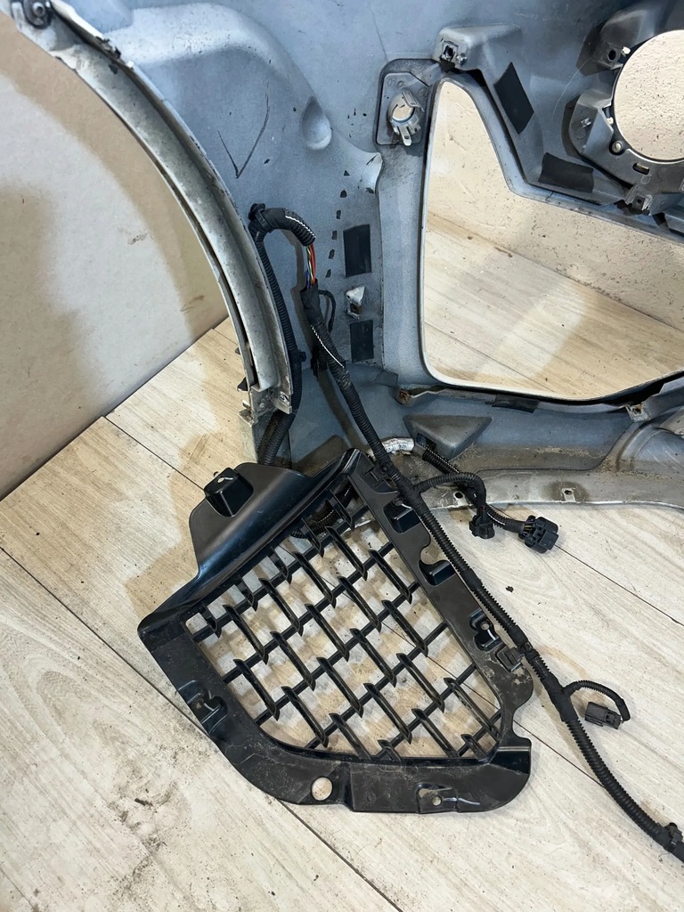 фото №9, Maserati levante передній бампер