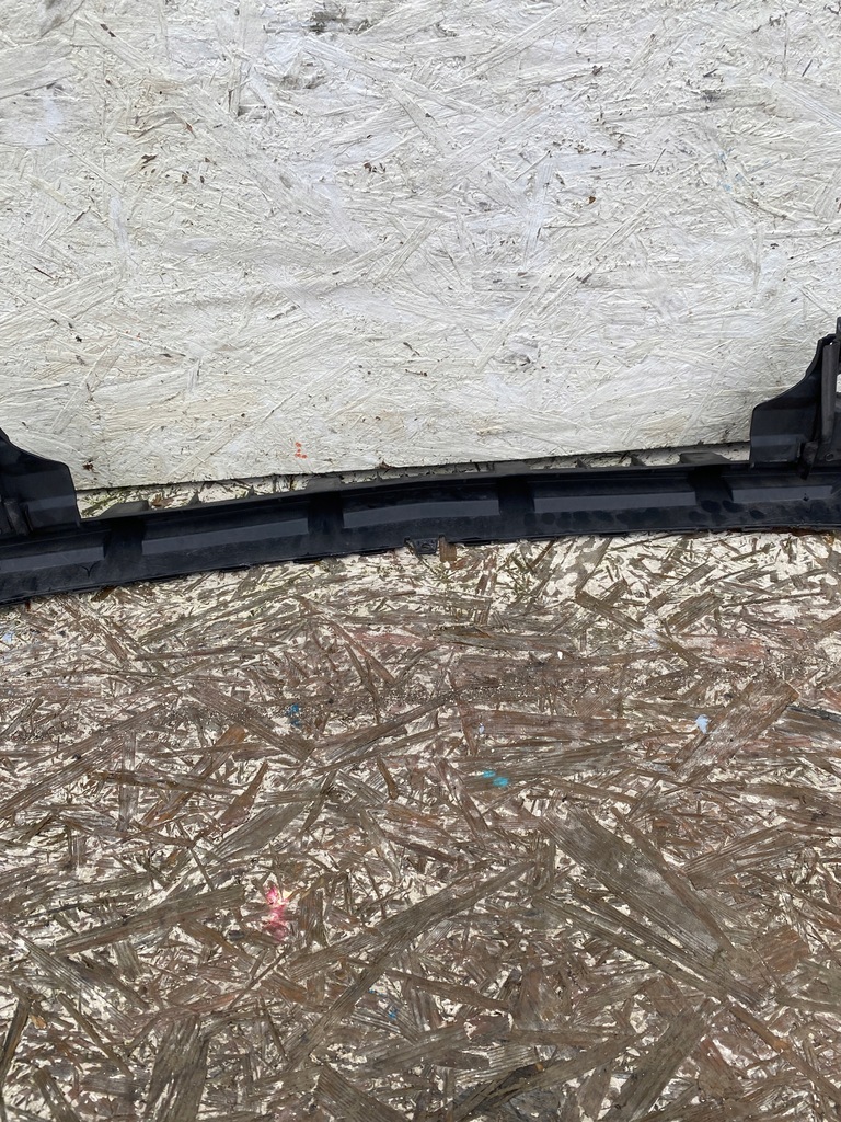 фото №14, Mercedes w206 направляющая перед бампера кронштейн