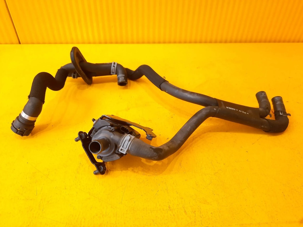 фото №1, Audi a7 4g додаткова помпа wody шланги 4g0820195e