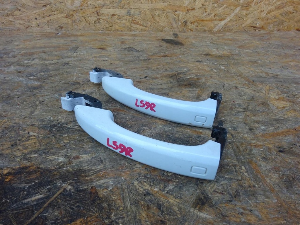 фото №15, Audi rsq3 q3 8u a4 b8 8k ручка зовнішня ls9r lz5q ly9c 8t0837205a