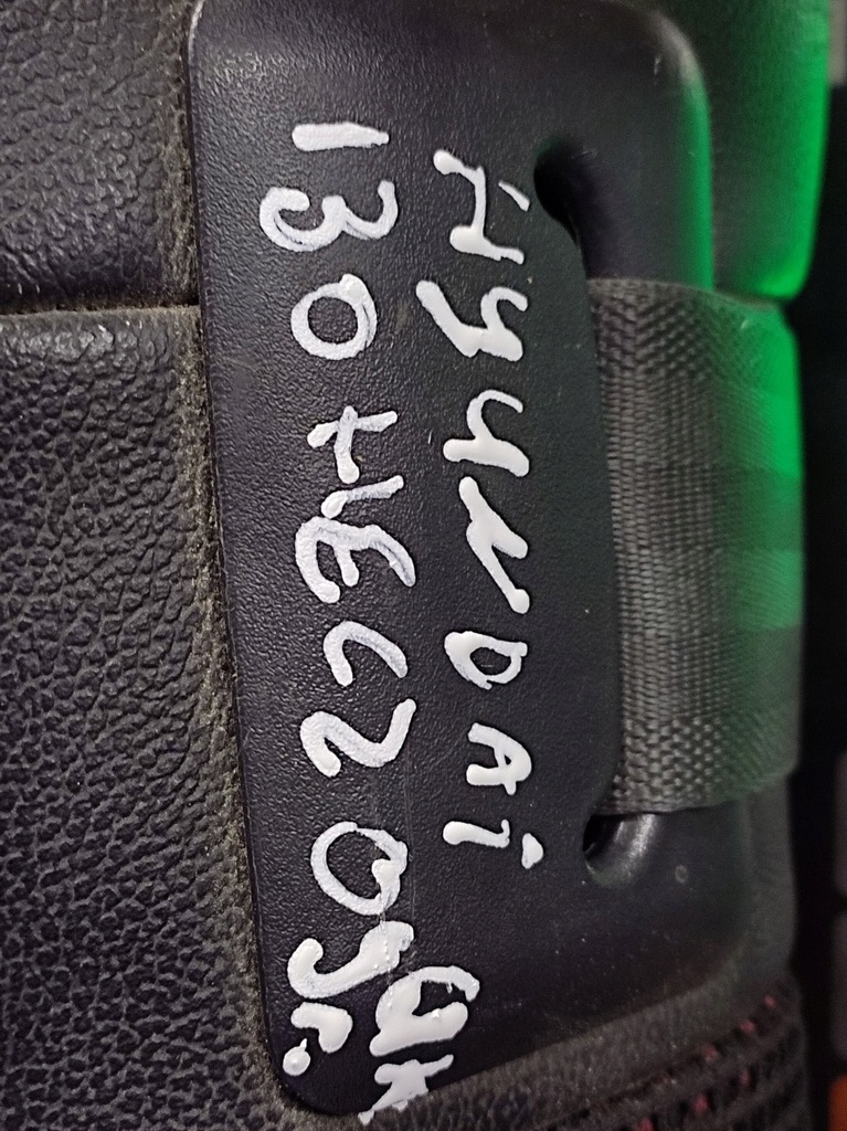 фото №15, Hyundai i30 комплект сидений перед