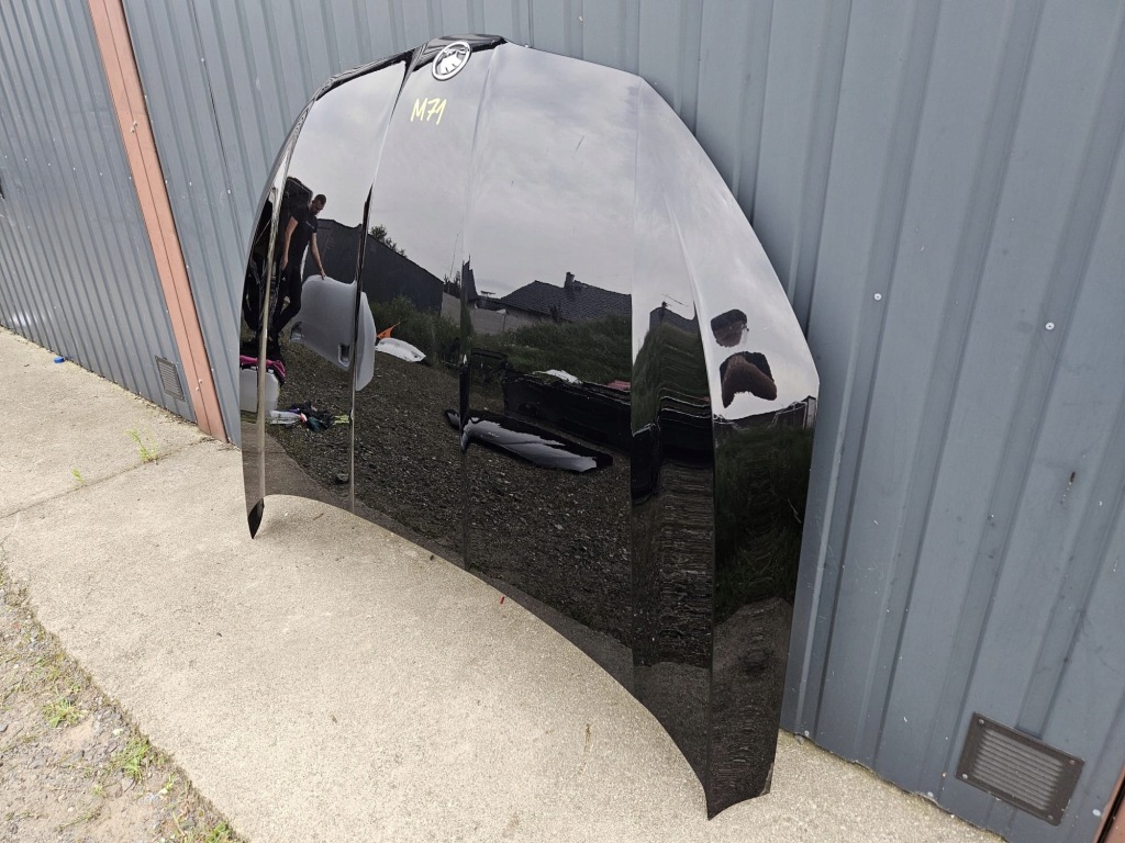 Капот крышка двигателя skoda octavia iv 4 5e3 2020- bardzo хорошее состояние оригинал Недорого