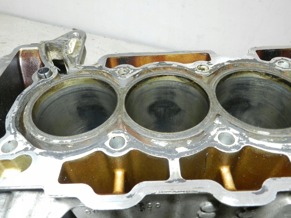 фото №8, Блок dół двигуна + картер peugeot citroen mini 1.6 16v vti 5fs 5fw