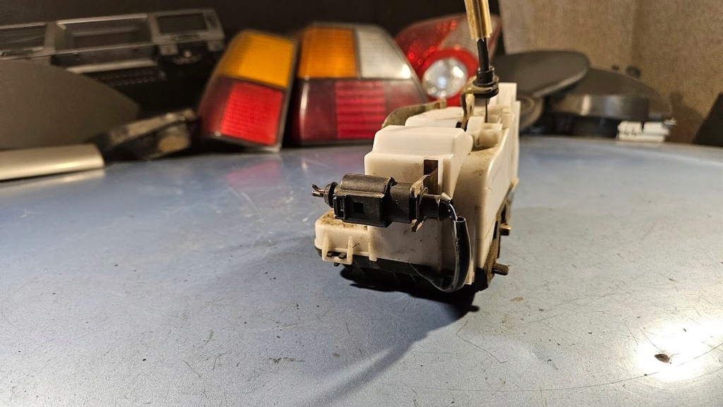 фото №4, Pt замок двері seat cordoba ii zsb 6k4839016g 2pin