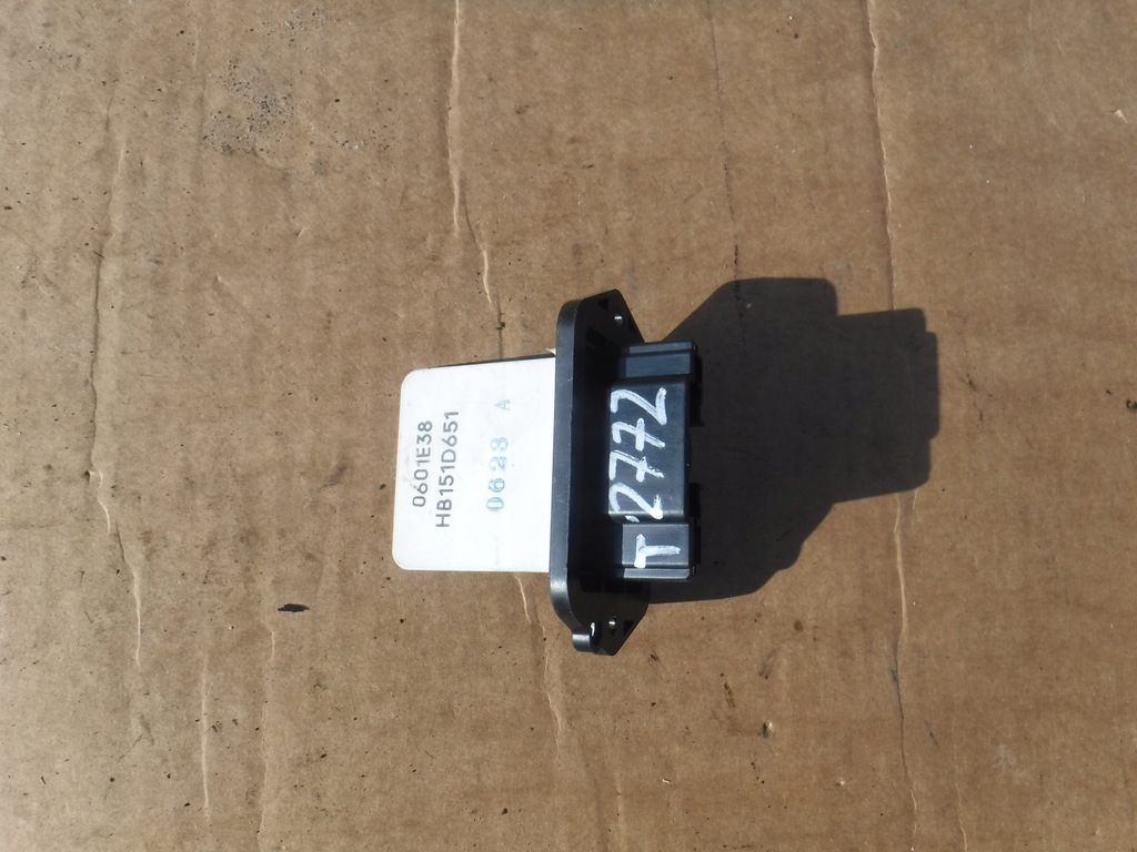 фото №1, Резистор резистор вентилятор mazda 2 hb151d651