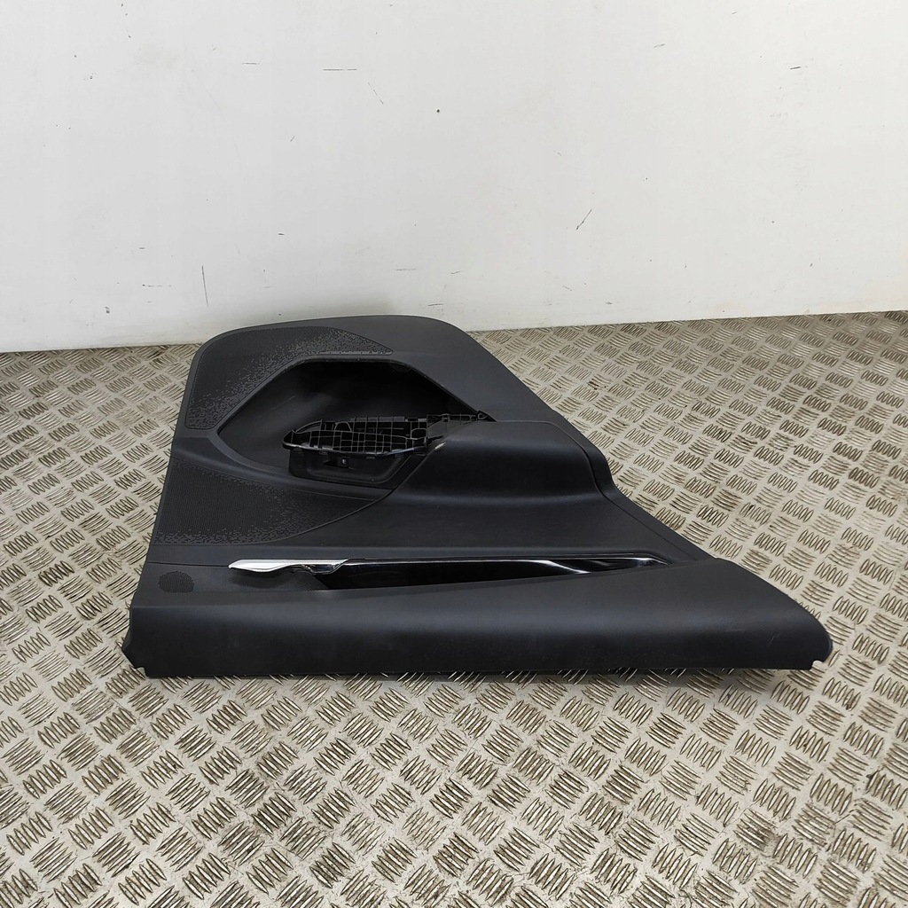 фото №5, Skoda enyaq iv 2023 левая сторона обшивки / обшивка дверь задних