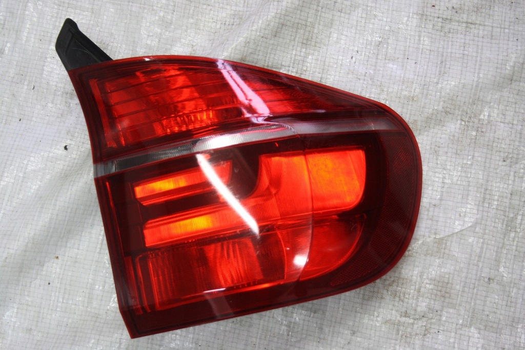 фото №1, Bmw x5 лампа задня задня права