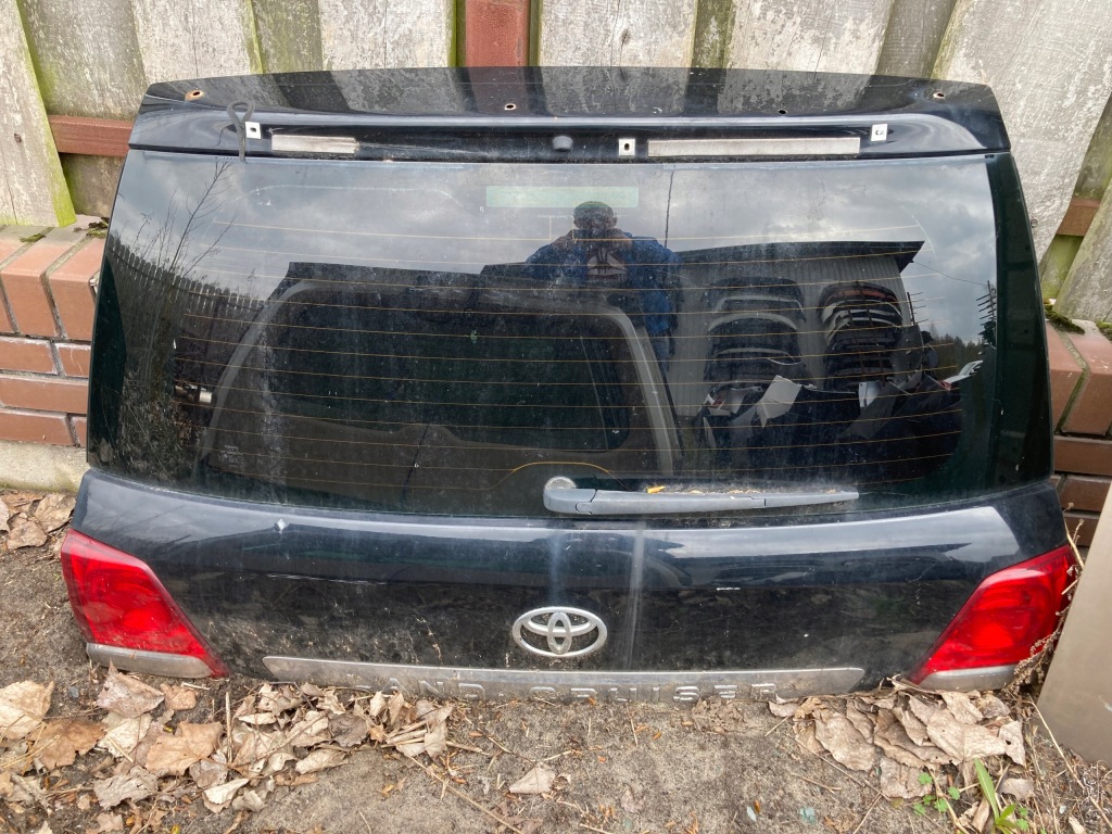 фото №1, Land cruiser 200 крышка багажника задняя kilka szt