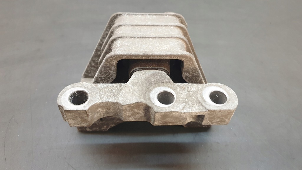 фото №4, Подушка кронштейн двигуна fiat croma 2.2 16v