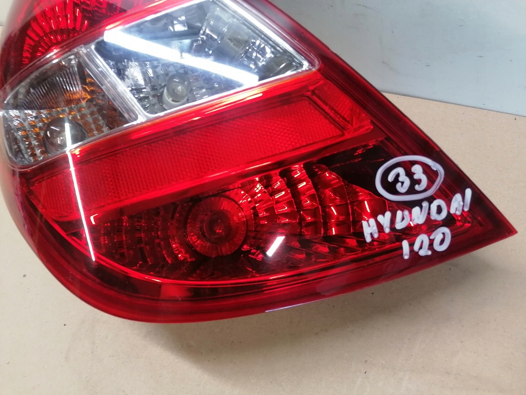фото №10, Лампа правая + левая задняя hyundai i i20 08-12 5d hb