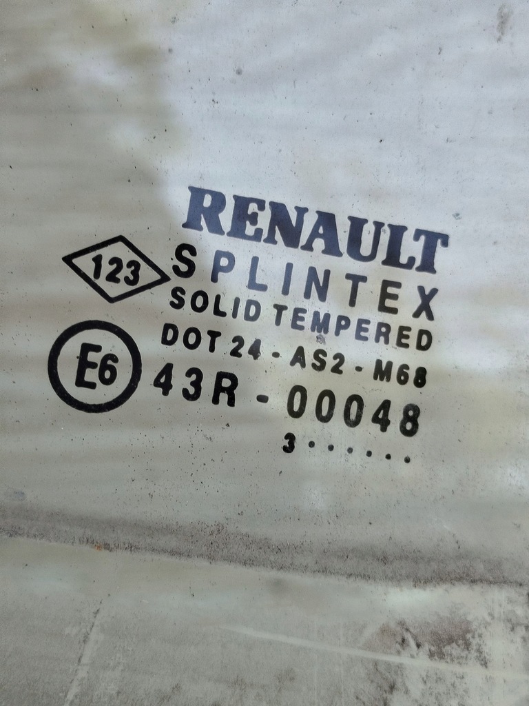 фото №3, Скло бічна двері правий задня renault megane scenic ii 03r.