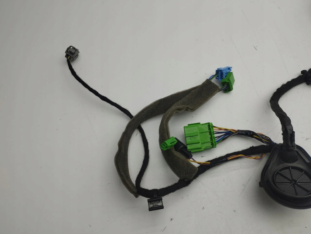 Volvo xc60 жгут дверь передних 2011 31318692 в Украине