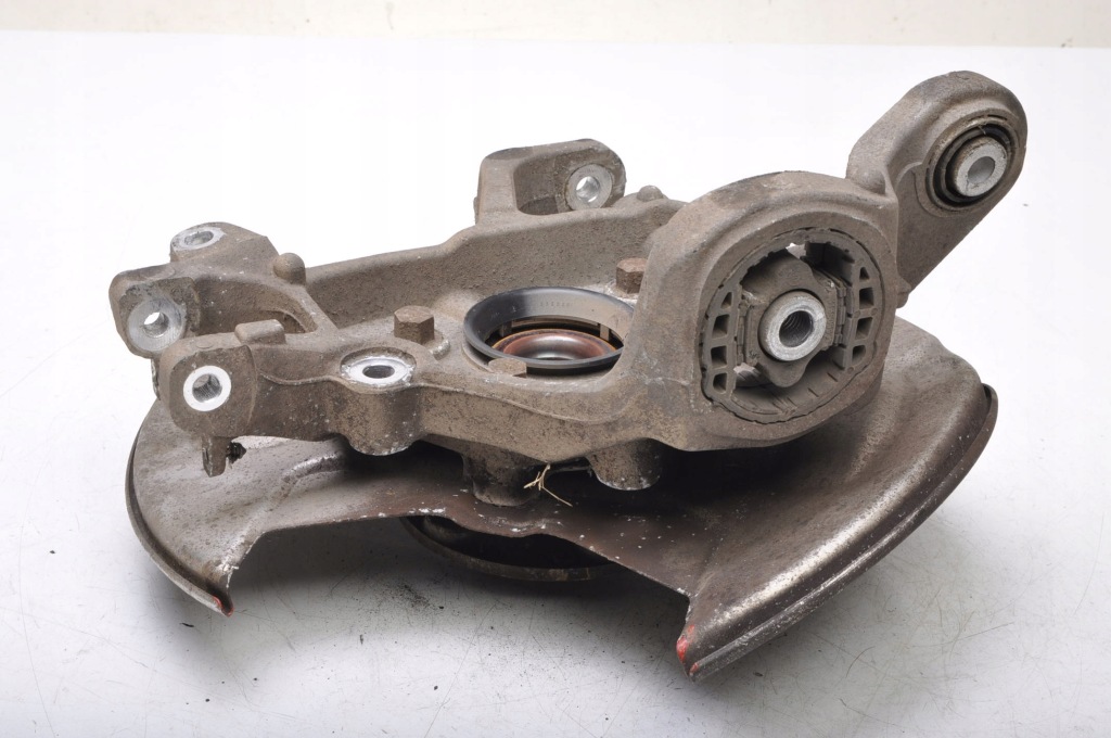 фото №1, Volvo xc60 ii xc90 ii поворотний кулак права задня правий задня 31445104 31451339