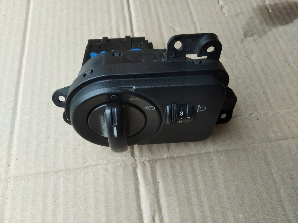 Купить Выключатель света ближний свет ford fiesta mk 5