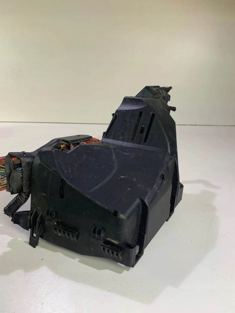 фото №8, Коробка предохранителей land rover freelander ii