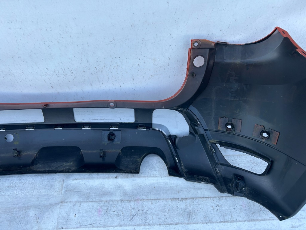 Dacia duster ii 17-21 бампер задний  оригинал 850222027r 6x pdc Оригинал