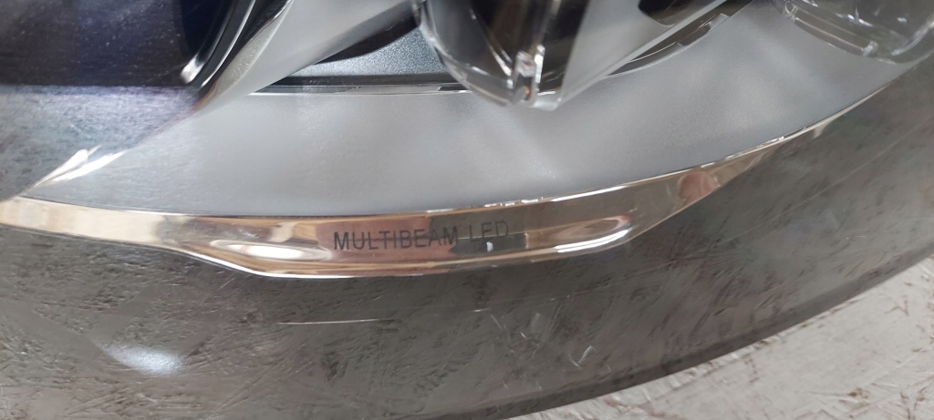 Mercedes w205 рестайлінг  фара ліва multibeam led Оригінал