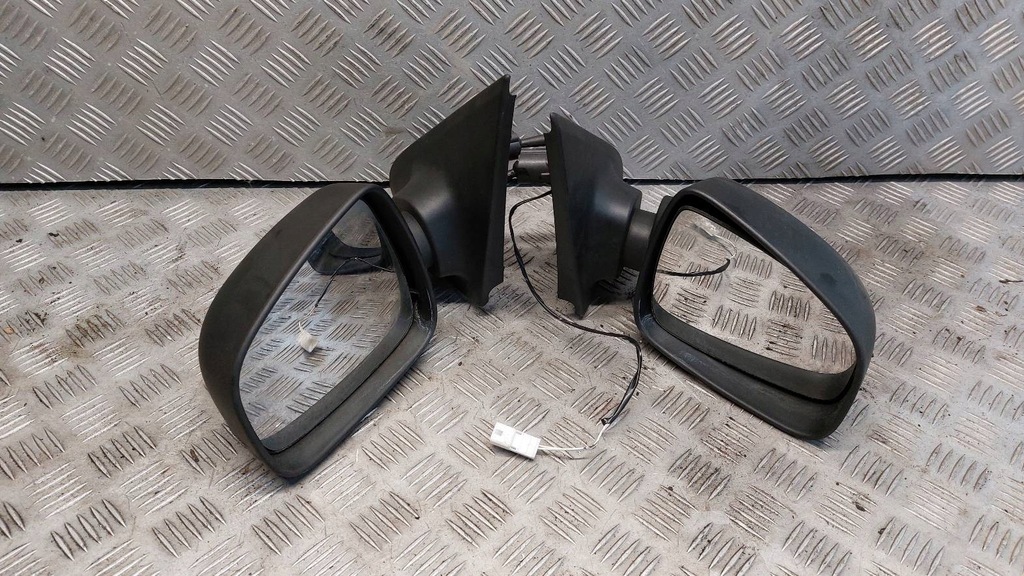 фото №1, Зеркало левая + правое механический dacia logan ii