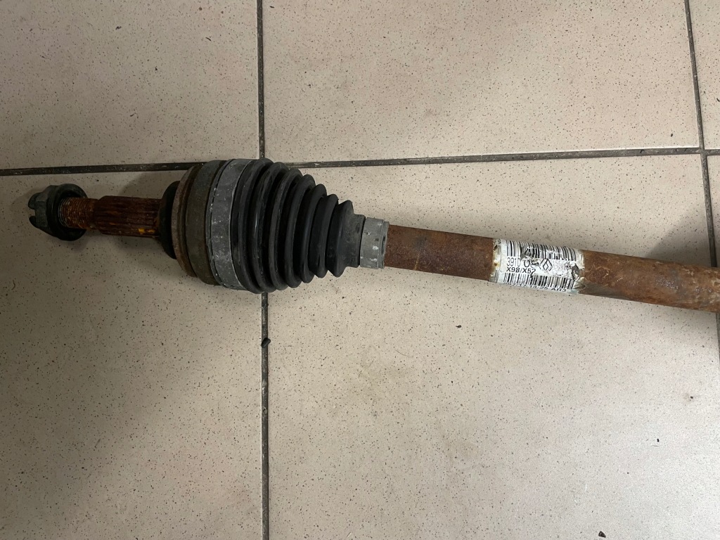 Приводной вал приводная правая r clio iv 1.5dci 391008239r Доставка