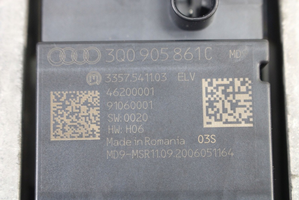 фото №10, Audi rsq8 руля колонка 4m2419506q 4m2 419 506 q q8 q7 4m vw touareg 7