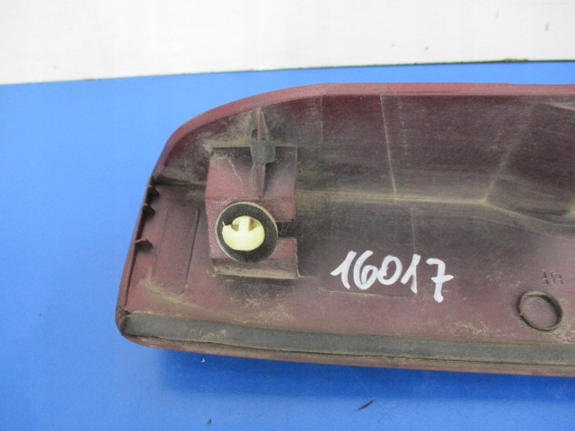 фото №5, Mazda 2 ii кронштейн накладка крышки задняя 3m71-a43404-bf