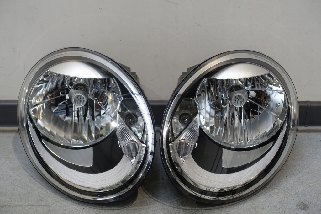 фото №1, Vw beetle 5c лампа фара перед ліва права комплект ідеальний стан демонтаж