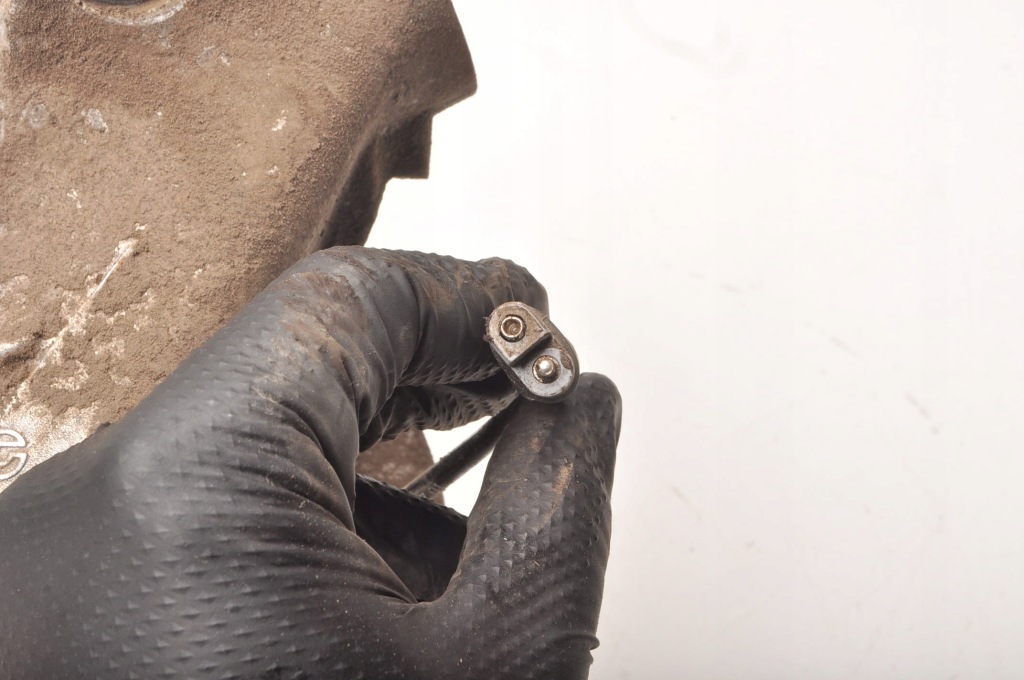 фото №8, Porsche cayman 987 2.9 lift поворотный кулак левая передняя 997341657