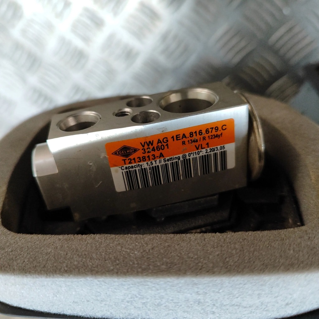 фото №7, Skoda enyaq iv 2022 отопитель / комплект