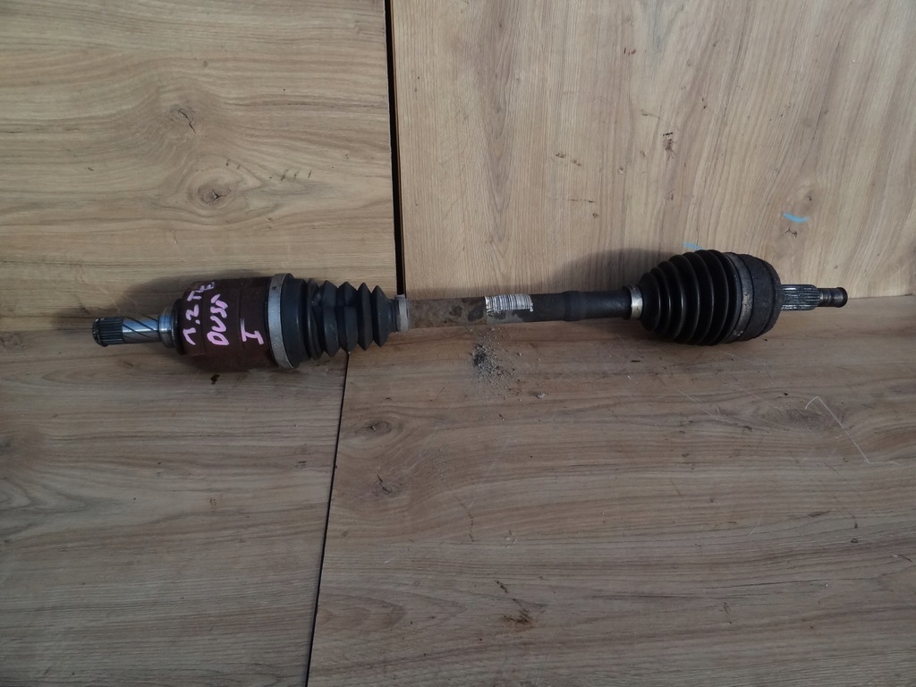 фото №1, Dacia duster 2014 lift 1,2 tce приводной вал передняя левая оригинал