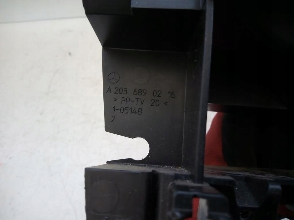 фото №5, Захист рамка радіо консолі mercedes c w203